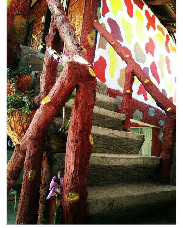 Alona'S Traditional Filipino Home Near 100 Islands Wharf Alaminos Eksteriør billede