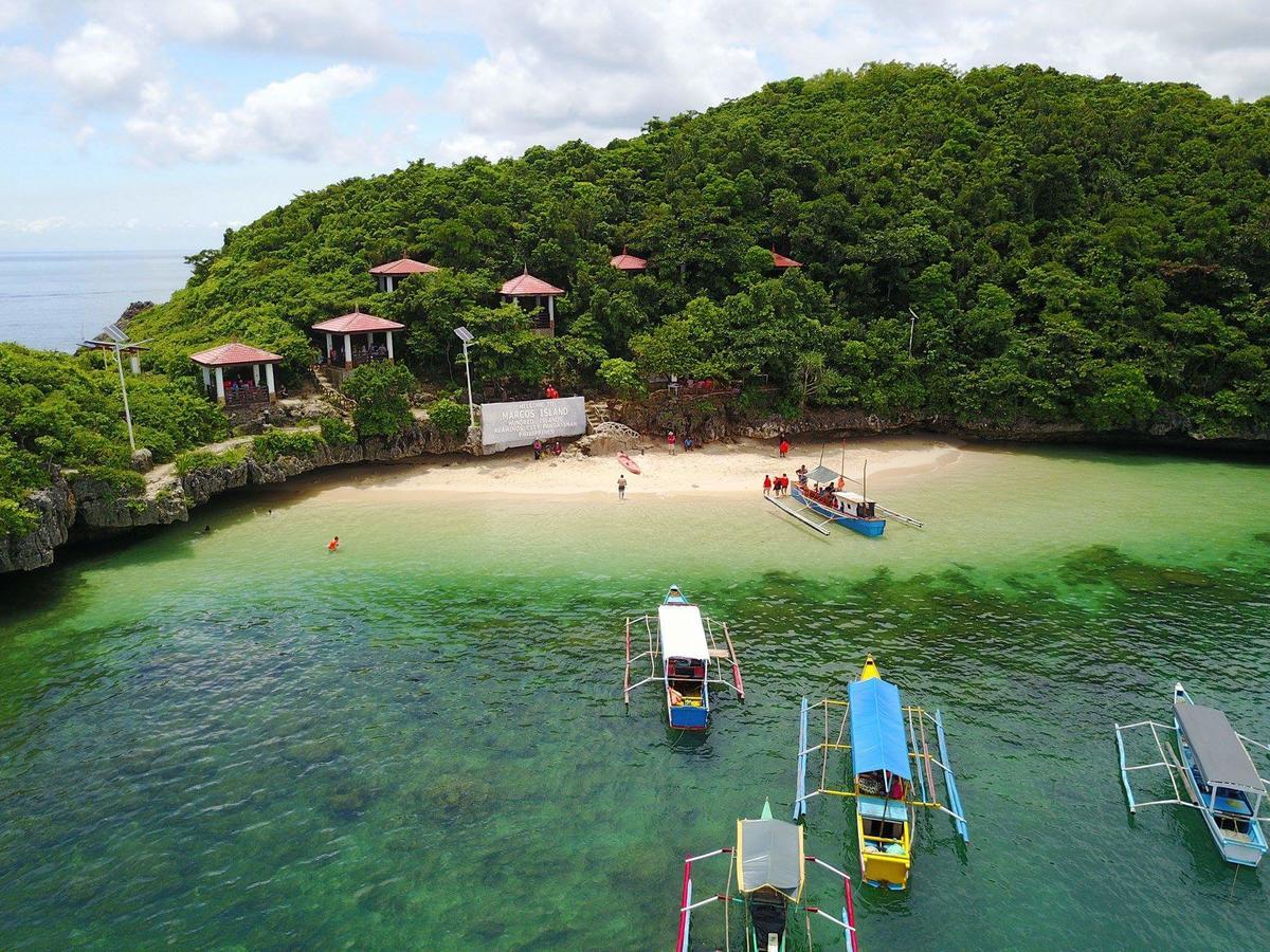 Alona'S Traditional Filipino Home Near 100 Islands Wharf Alaminos Eksteriør billede